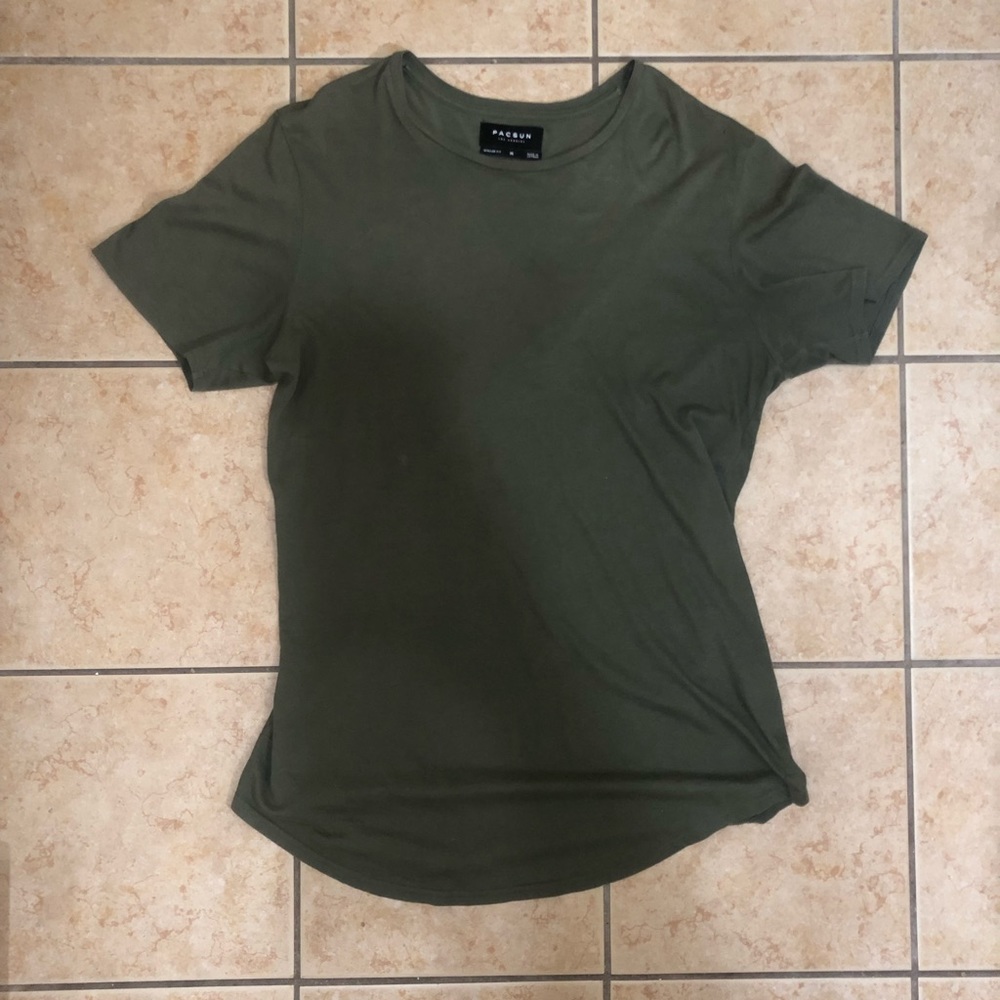 PacSun Scallop Fit Shirt